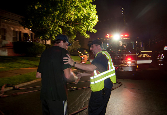 0530_ta_fire in barre 4