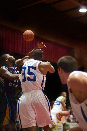 Millrats at Frost Heaves jan2011 - Mens Pro Baketball