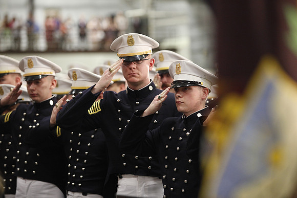051312 commencement_silverman_1354
